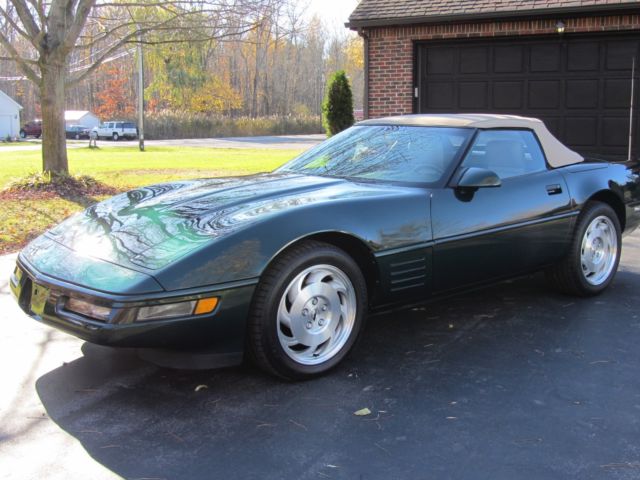 1993 Chevrolet Corvette 40th Anniversary Edition Convertible 2-Door - photo 2