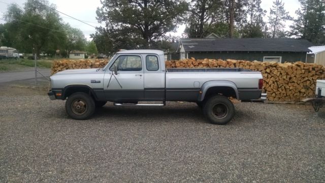93 Dodge Power RAM 350 1993 Dodge Ram 3500 1993 dodge power ram 3500 LE