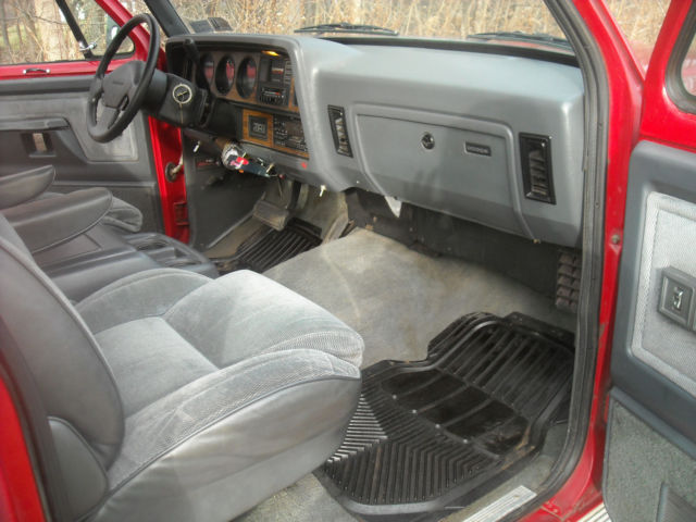1993 Dodge Ram 3500 LE - photo 8