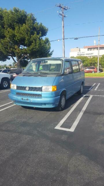 93 Eurovan 5 Speeds in Good Running Cond. 1993 Volkswagen EuroVan 7 pass. van