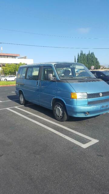 1993 Volkswagen EuroVan 7 pass. van - photo 2