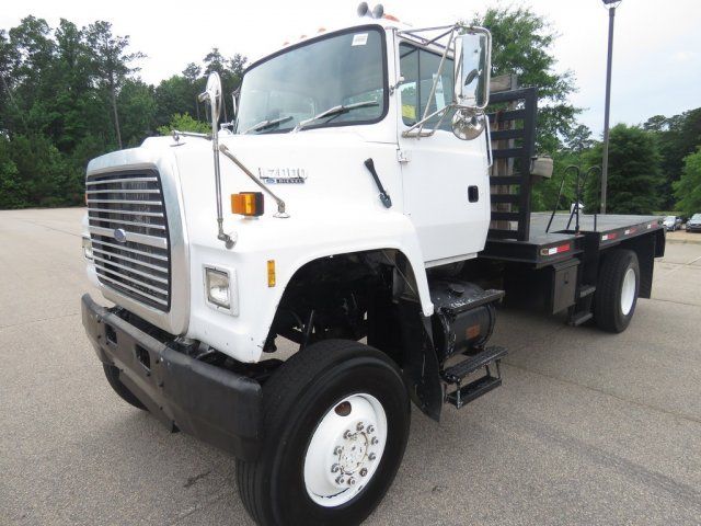 1993 Ford 7000 - photo 4