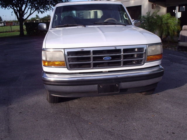 1993 Ford Bronco XLT - photo 2