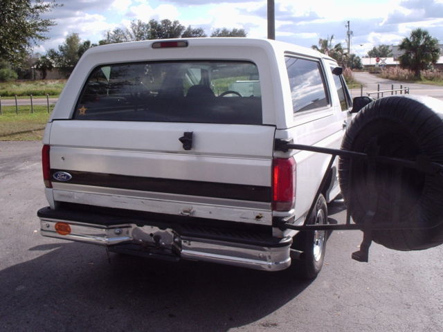 1993 Ford Bronco XLT - photo 6