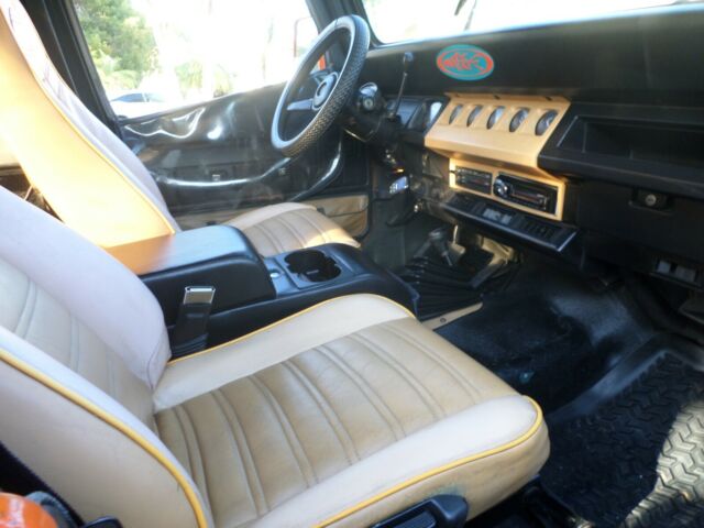 1993 Jeep Wrangler - photo 8