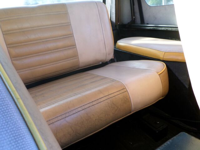 1993 Jeep Wrangler - photo 9