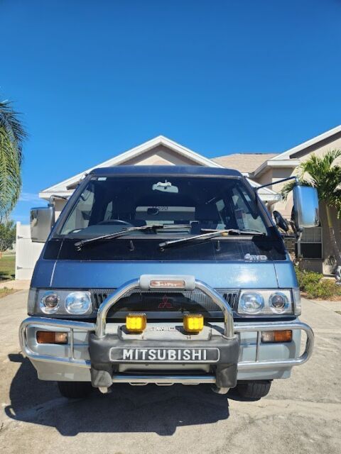 1993 Mitsubishi Other - photo 2