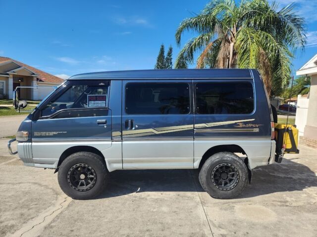 1993 Mitsubishi Other - photo 3