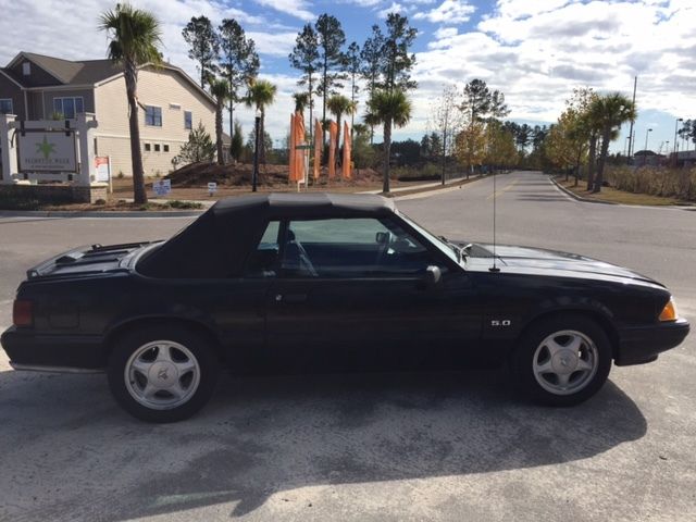 1993 Ford Mustang LX - photo 2