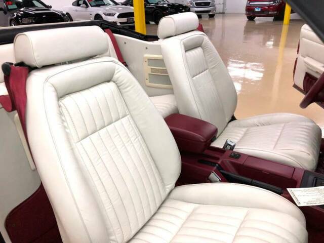 1993 Ford Mustang GT 2dr Convertible - photo 12