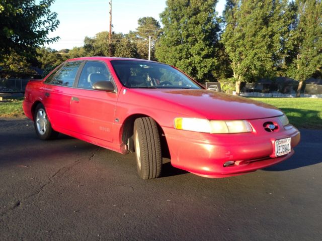 1993 Ford Taurus SHO - photo 2