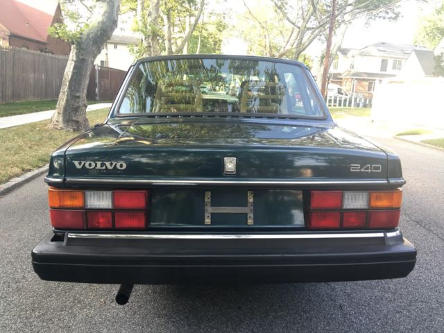 1993 Volvo 240 - photo 4