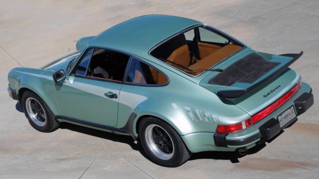 1976 Porsche 930 Coupe - photo 2