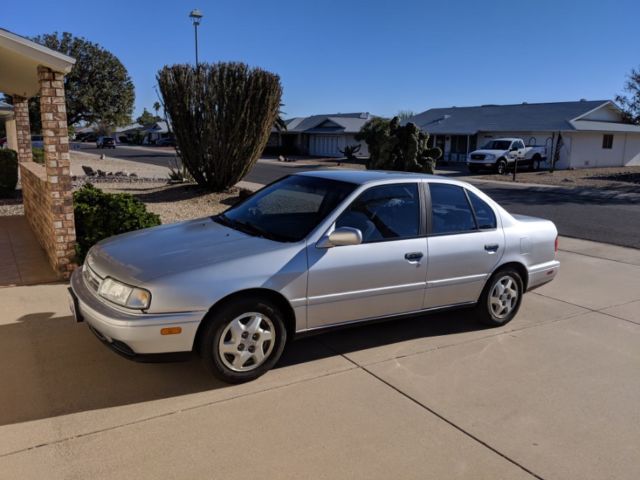 1993 Infiniti G - photo 2
