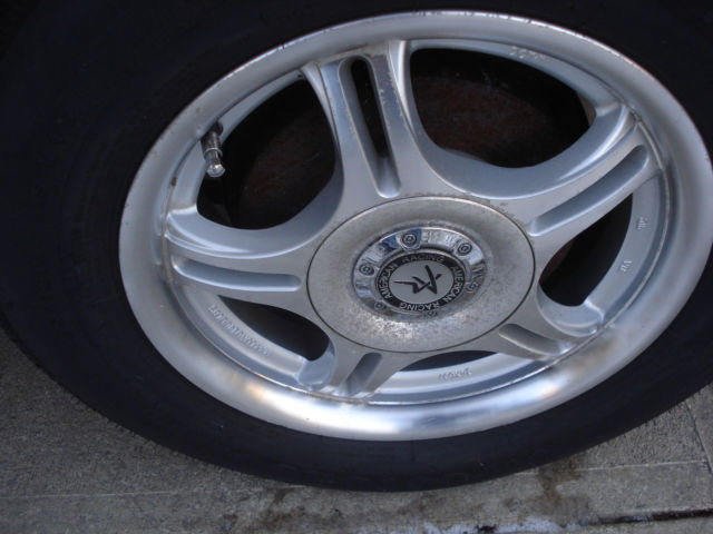 1994 Toyota Camry LE - photo 9