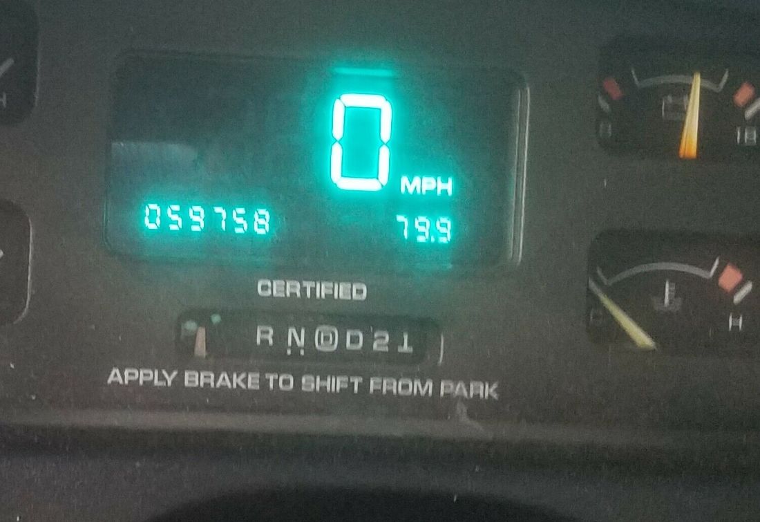 1994 Chevrolet Caprice 9C1 - photo 2