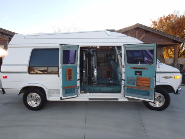 1994 Chevrolet G20 Van *G30 WHEELCHAIR ACCESSIBLE VAN NOT G20 * LAST CHANCE* - photo 3