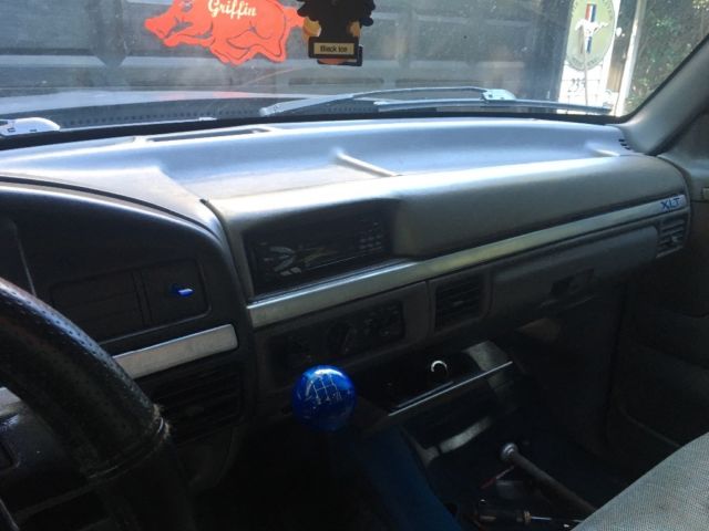1994 Ford F-150 302 5 Speed - photo 4