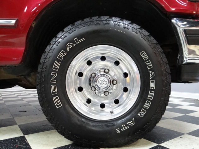1994 Ford Bronco 105" WB XLT - photo 12