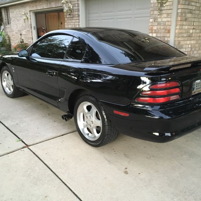 1994 Ford Mustang Cobra - photo 2