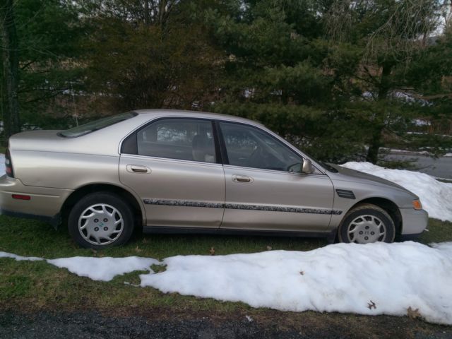 1994 Honda Accord - photo 3