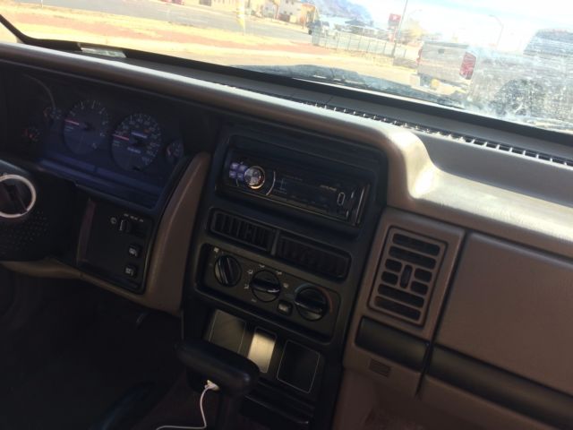 1994 Jeep Grand Cherokee 4dr - photo 6