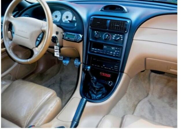1994 Ford Mustang Cobra - photo 10