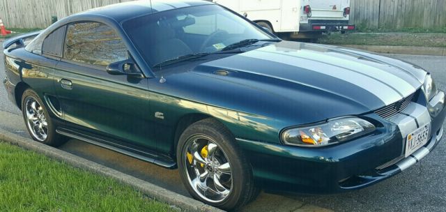 1994 Ford Mustang GT - photo 2