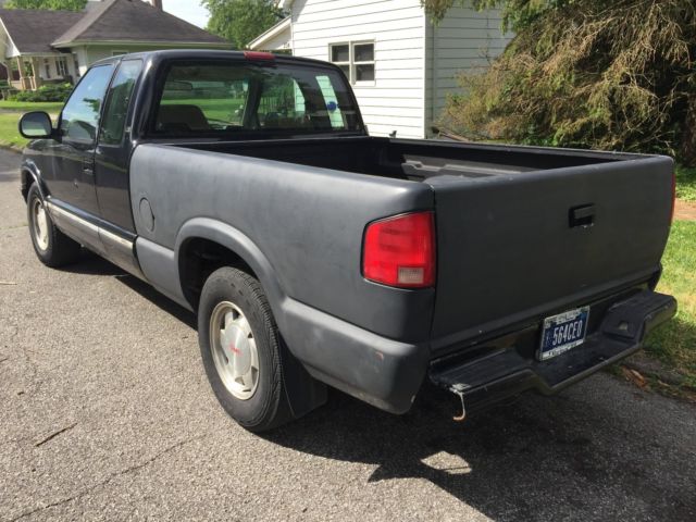 1994 Chevrolet S-10 LS - photo 3