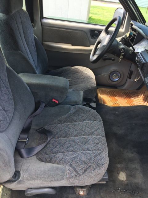 1994 Chevrolet S-10 LS - photo 8
