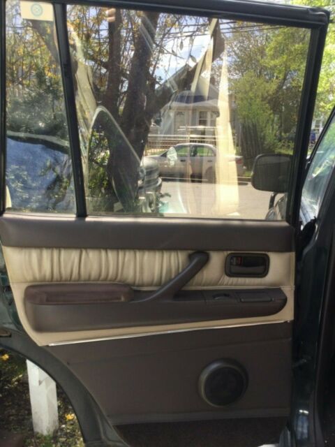 1994 Toyota Land Cruiser - photo 2