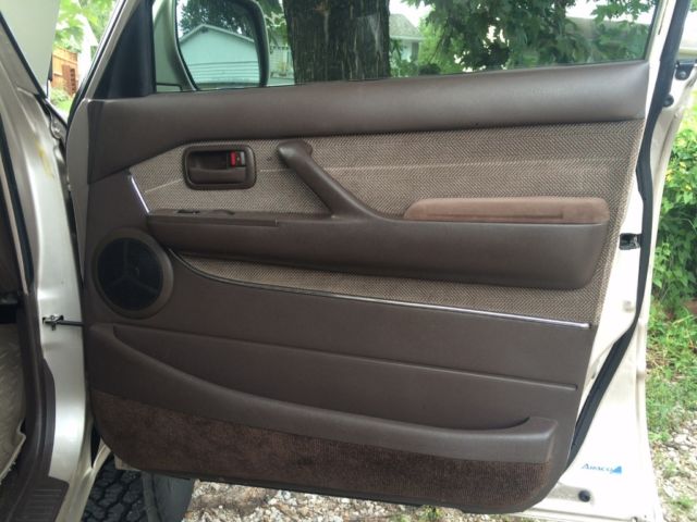 1994 Toyota Land Cruiser - photo 7