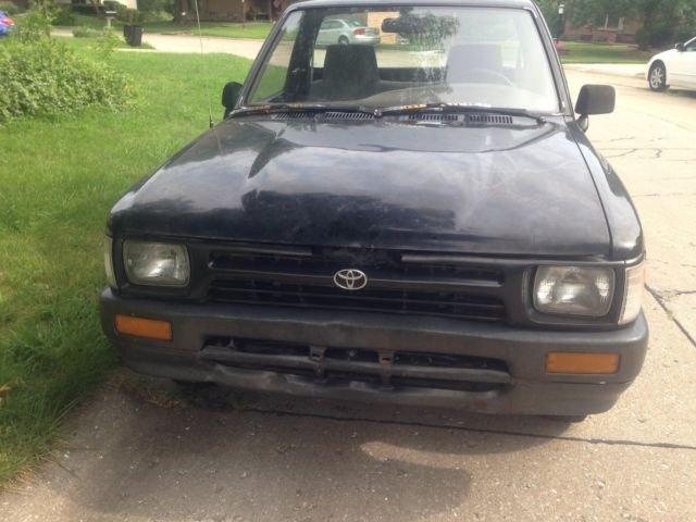 1994 Toyota Pickup - photo 3