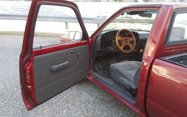 1994 Toyota Pickup - photo 8