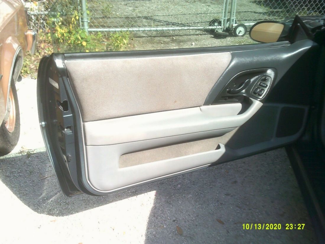 1994 Chevrolet Camaro Z28 - photo 7