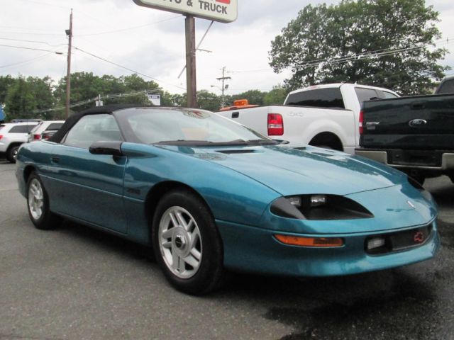 1994 Chevrolet Camaro Z28 Convertible 48k Low Miles All Stock Very Clean - photo 2