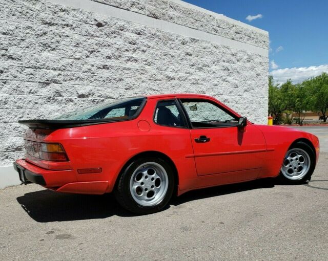 1986 Porsche 944 - photo 3