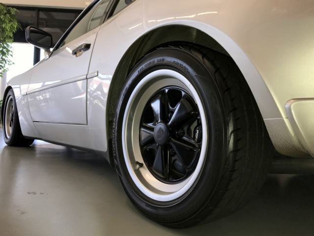 1986 Porsche 944 Turbo Coupe 2-Door - photo 7