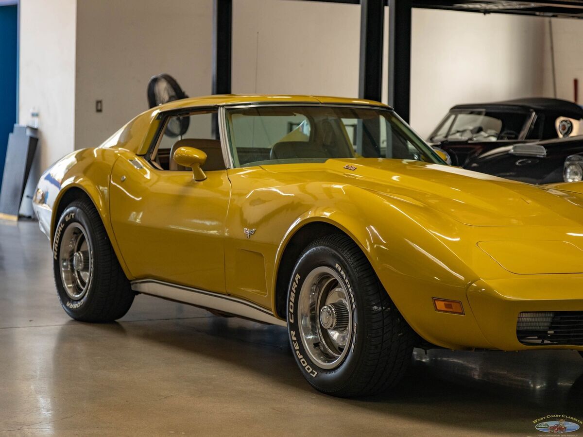 1977 Chevrolet Corvette L82 350/210HP V8 4 spd Manual Coupe - photo 11