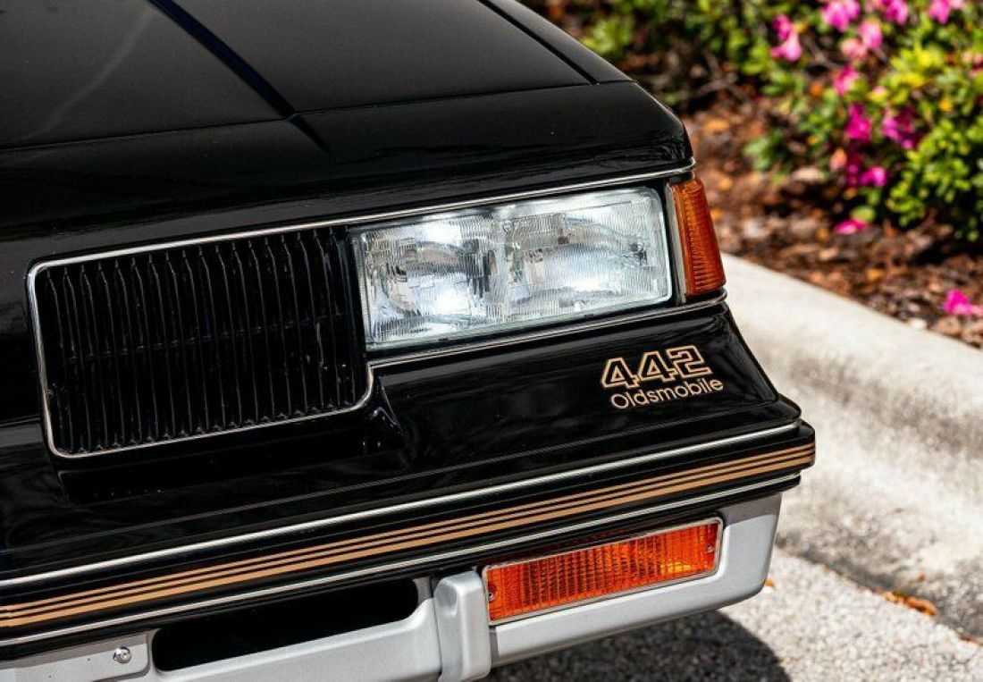 1987 Oldsmobile 442 - photo 12