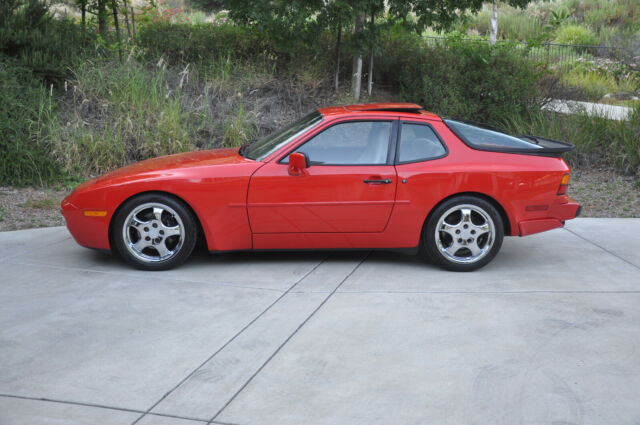 1987 Porsche 944 Turbo - photo 2