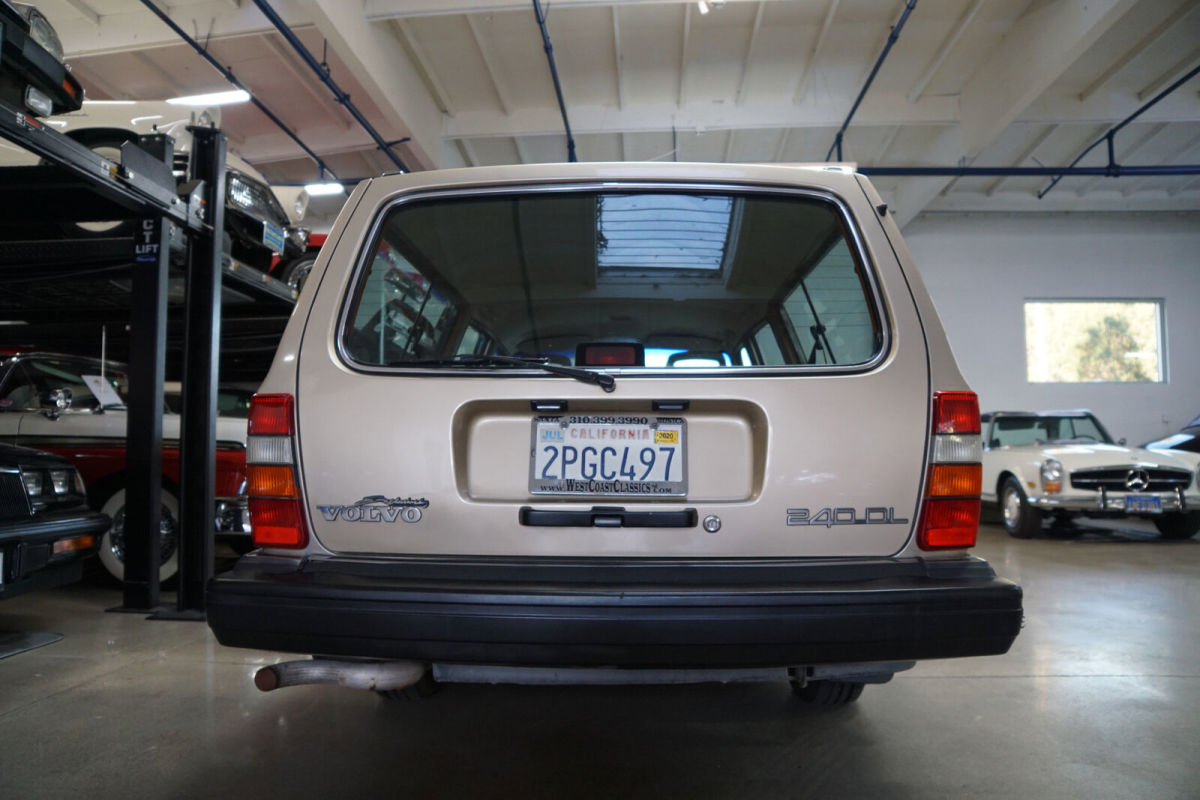 1989 Volvo 240 DL STATION WAGON GL - photo 11
