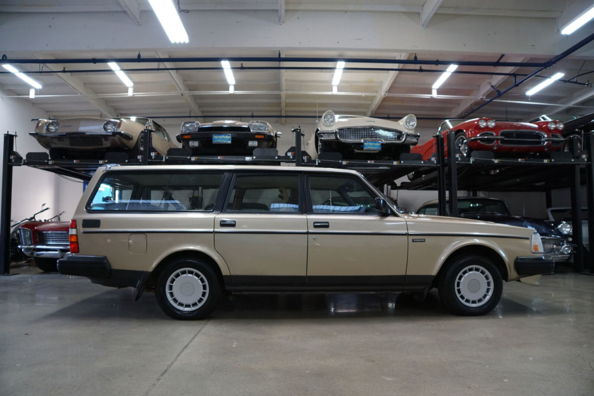 1989 Volvo 240 DL STATION WAGON GL - photo 3