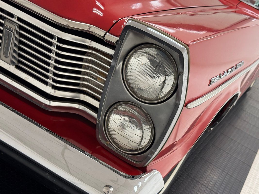 1965 Ford Galaxie 500 Convertible - photo 13
