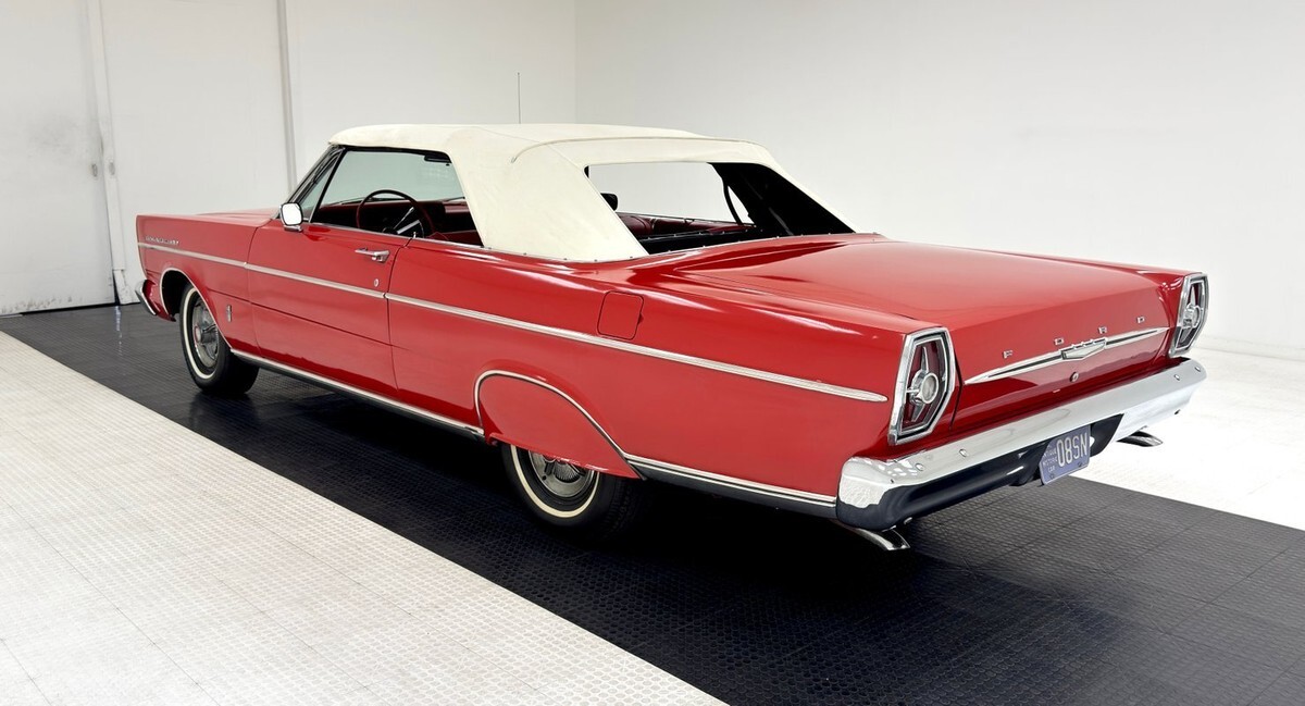 1965 Ford Galaxie 500 Convertible - photo 5