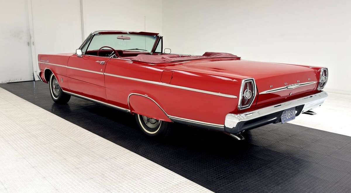 1965 Ford Galaxie 500 Convertible - photo 6