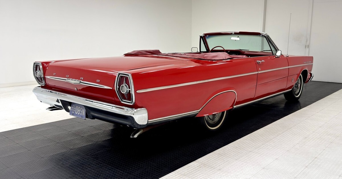 1965 Ford Galaxie 500 Convertible - photo 8