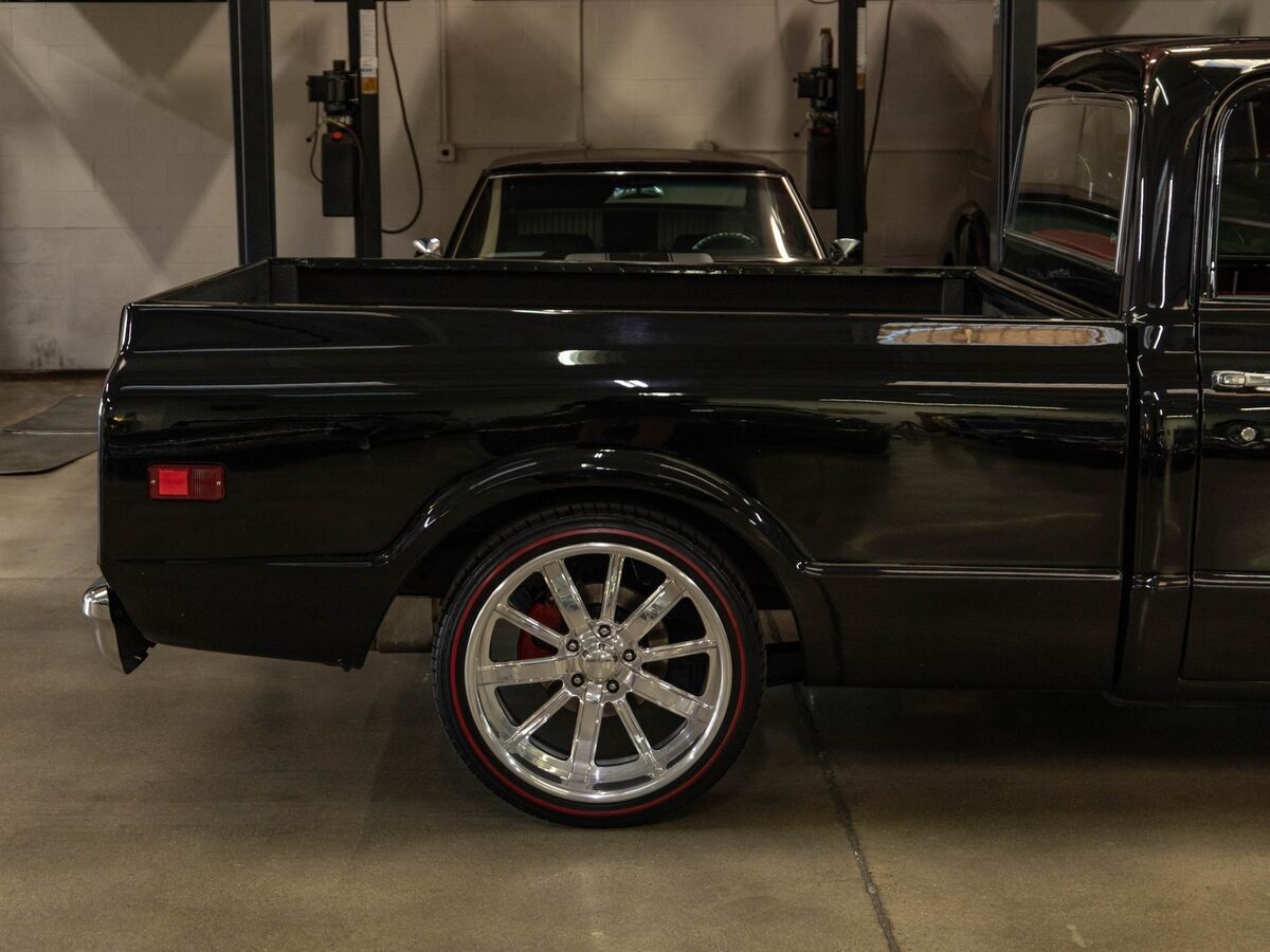 1968 Chevrolet C10 Custom Pick Up - photo 2