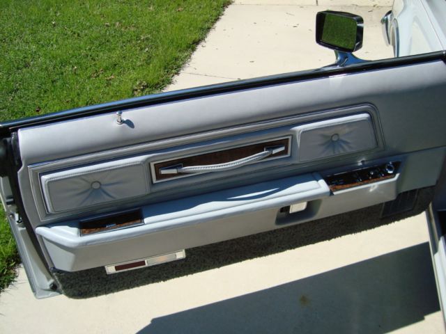 1976 Lincoln Mark Series - photo 11