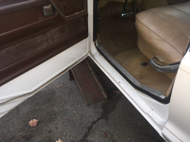 1979 Ford F-100 Ranger w/XLT Lariat upgrades - photo 11